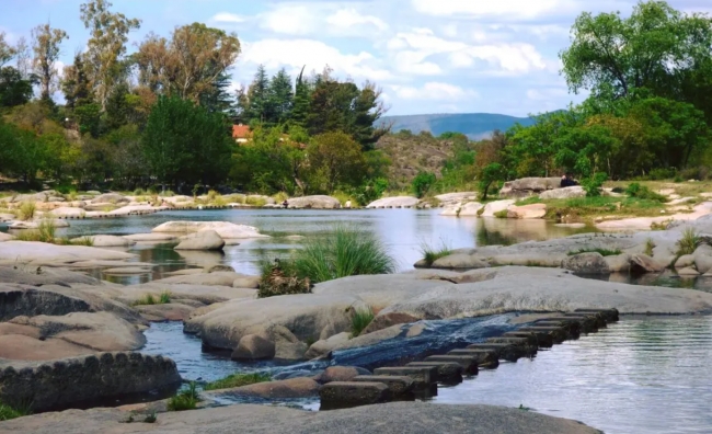 VILLA CARLOS PAZ EN BUS - VERANO 2026