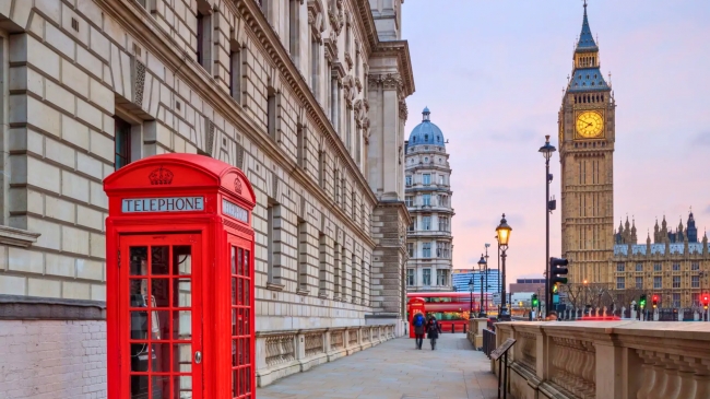 PAQUETE MAGICAMENTE DESDE LONDRES