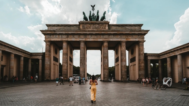 PAQUETE LONDRES, AMSTERDAM Y CAPITALES IMPERIALES